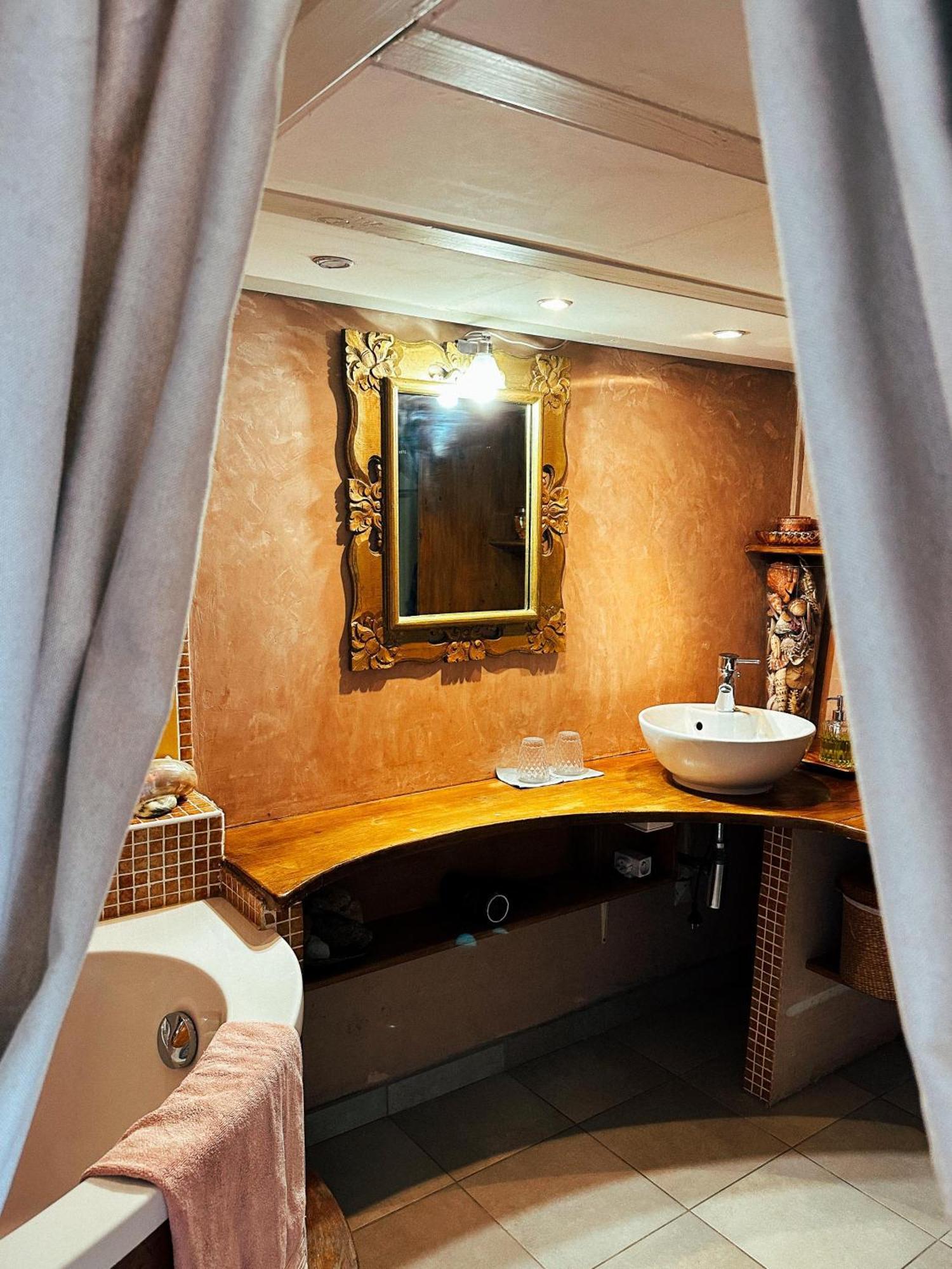Casaluna, Chambre Climatisee Dans Maison De Village Sotta Extérieur photo